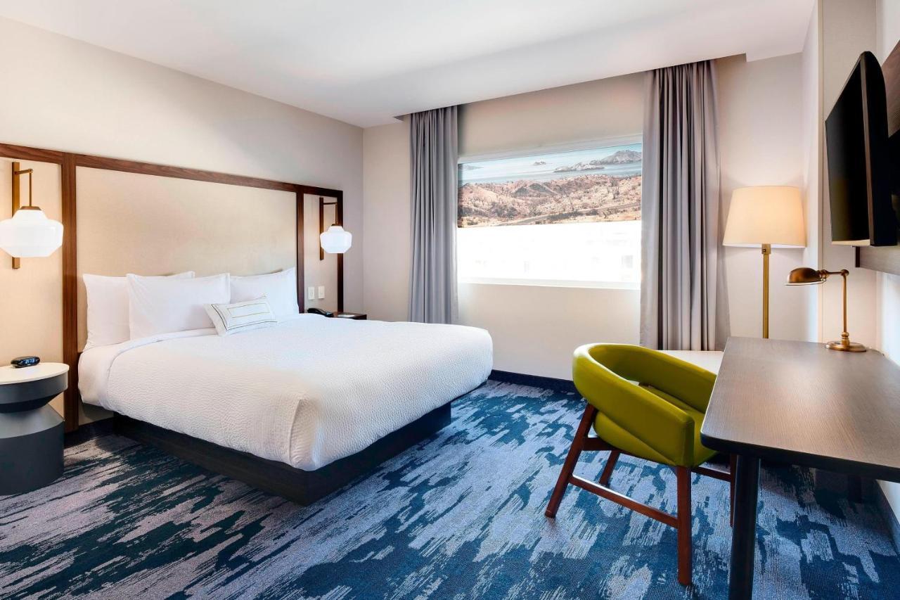 Fairfield Inn & Suites By Marriott Тихуана Экстерьер фото