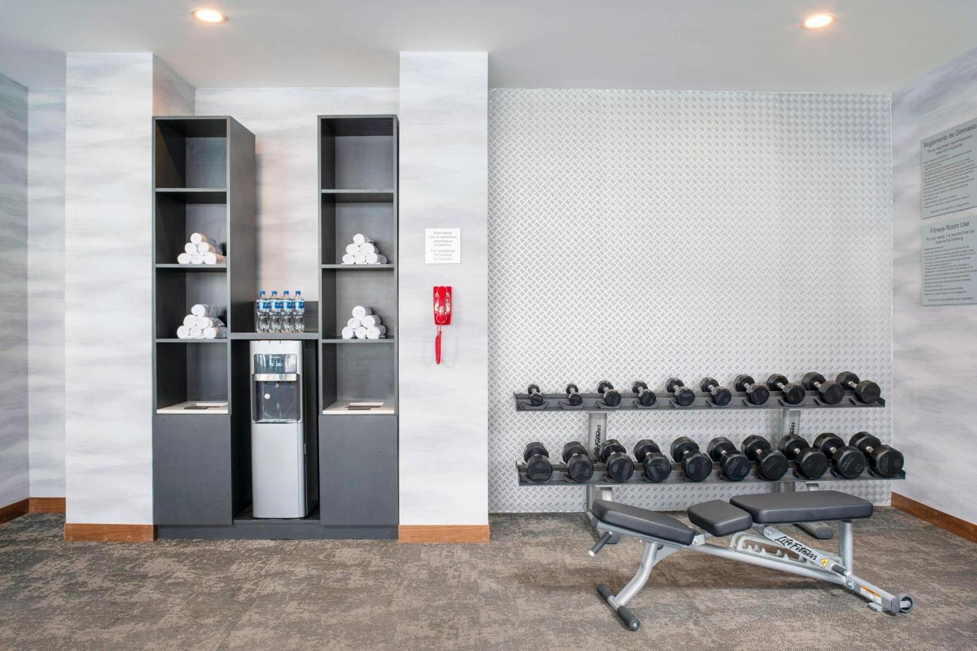 Fairfield Inn & Suites By Marriott Тихуана Экстерьер фото